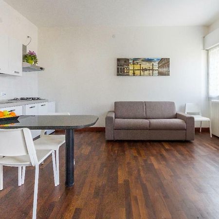 Piccolo flat near Venice Mestre Exterior foto